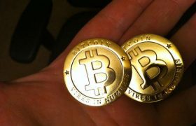 比特币现在暴跌后多久能涨？比特币在2020年10月份还能涨回去吗？