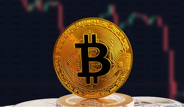 比特币暴跌超过10%以上,看跌图表显示比特币可能跌至3万美元!