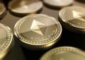 现在以太坊2.0拥有超过20亿美元的ETH