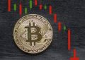 由于担心金融犯罪英国银行打击加密货币转账